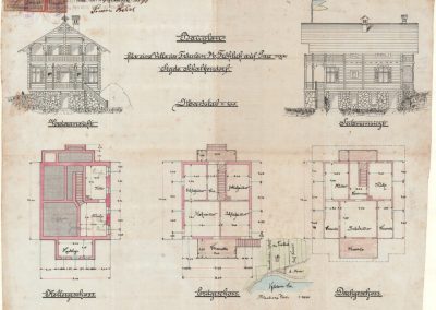 Vilo Frölich na današnji Kidričevi cesti 12 je leta 1898 postavila učiteljica in posestnica Marija Frölich. Posebnost vile je zvonica na strehi, ki spominja na švicarski domačijski slog.